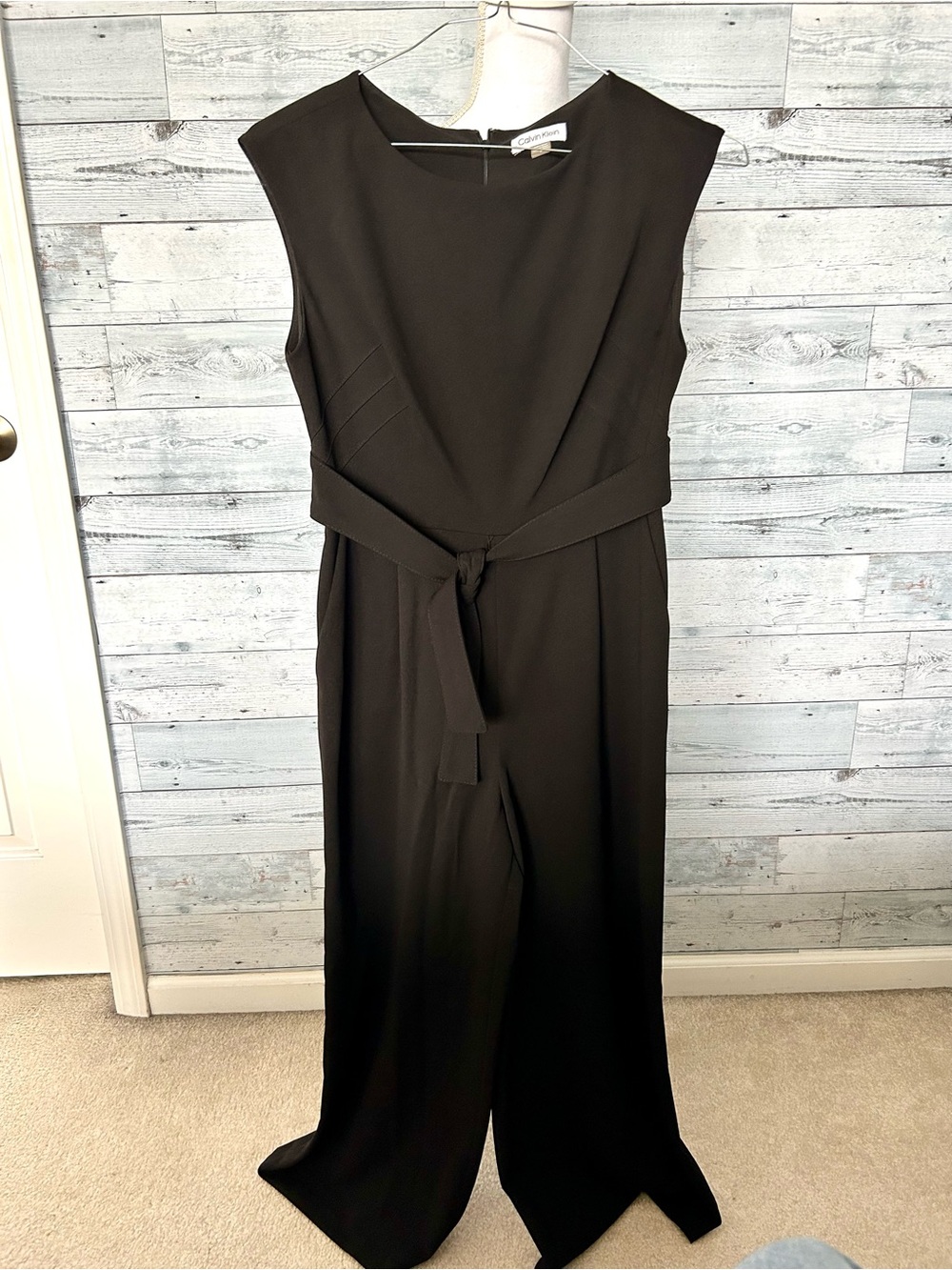 Calvin Klein Black Sleeveless Tie-Waist Maxi Dress